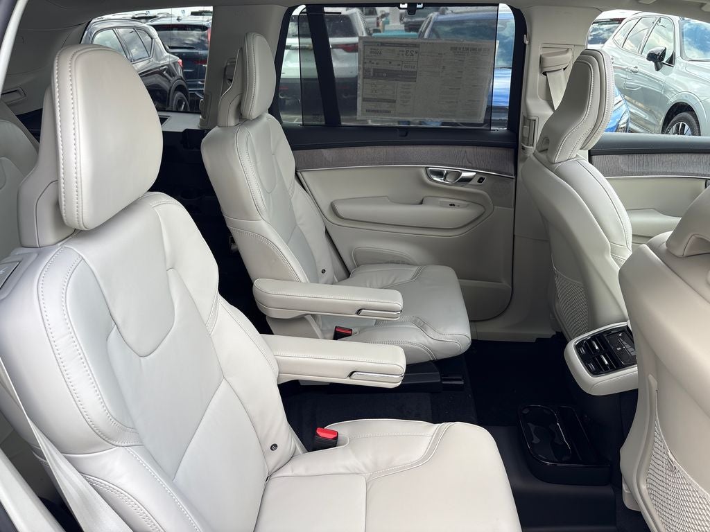 2026 Volvo XC90 B6 Ultra