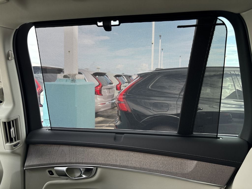 2026 Volvo XC90 B6 Ultra