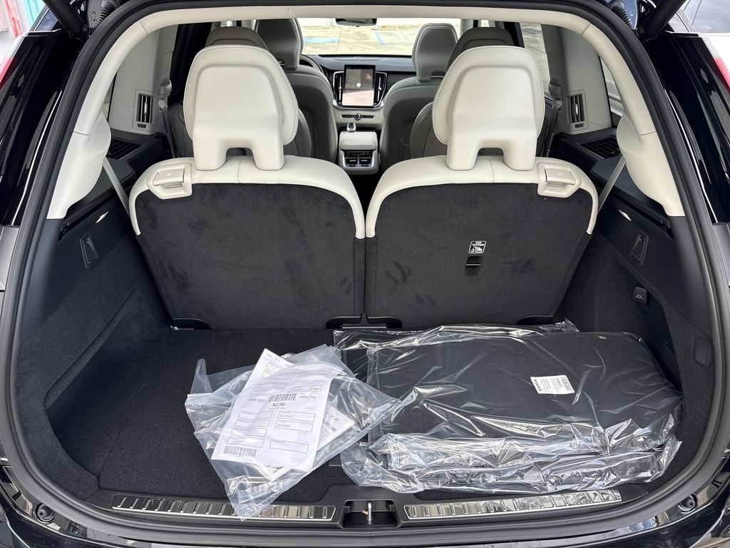 2026 Volvo XC90 B6 Ultra