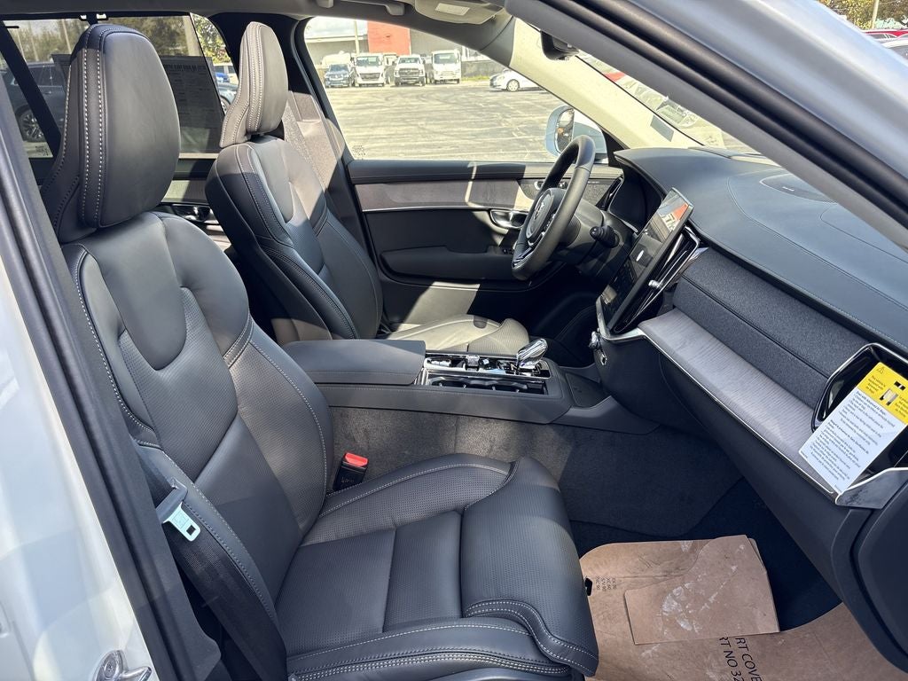 2026 Volvo XC90 B6 Ultra