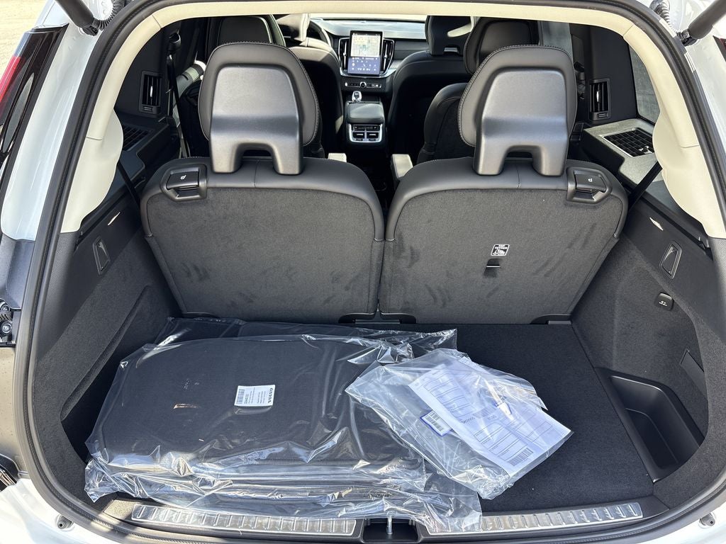 2026 Volvo XC90 B6 Ultra