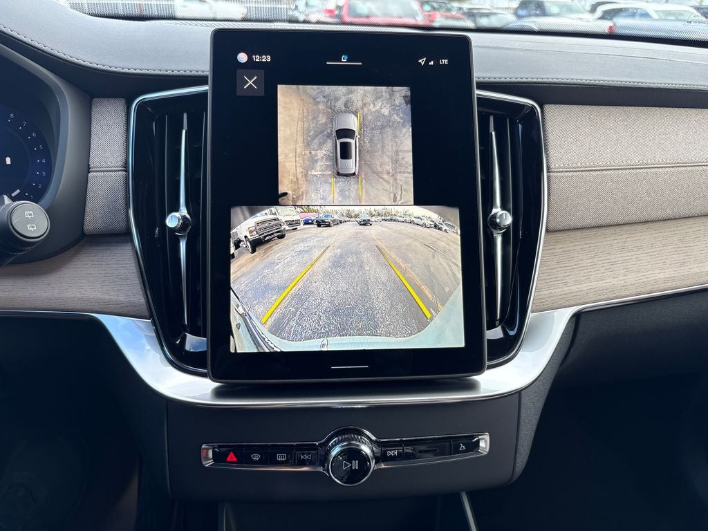 2026 Volvo XC90 B6 Ultra