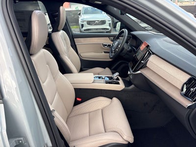 2026 Volvo XC90 B6 Ultra