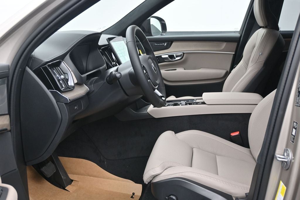 2026 Volvo XC90 B6 Ultra