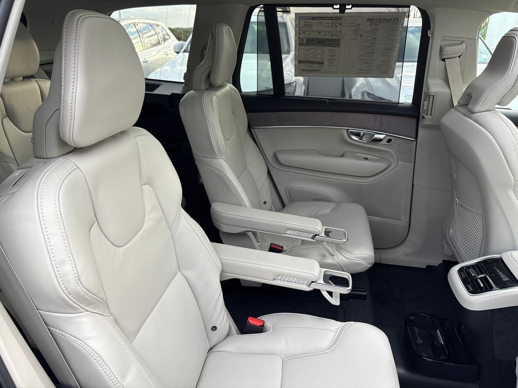 2026 Volvo XC90 B6 Ultra