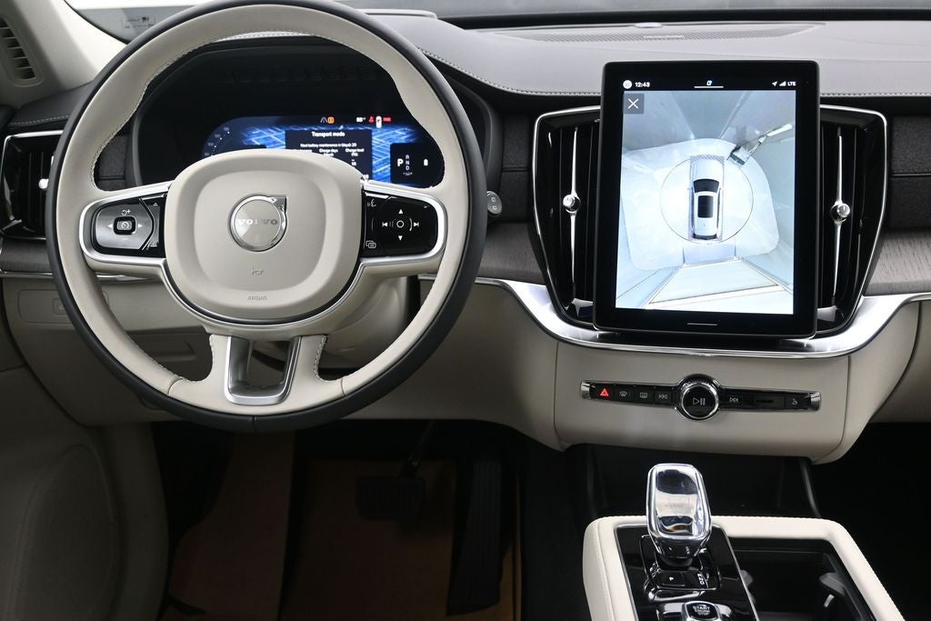 2026 Volvo XC90 B6 Ultra