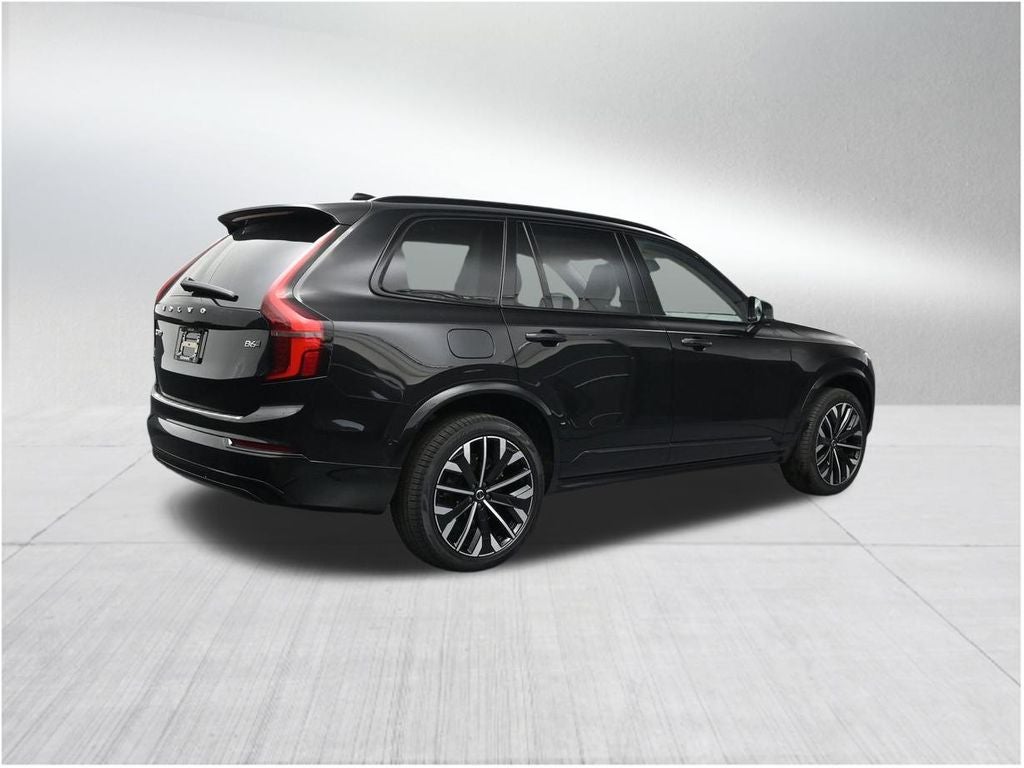 2026 Volvo XC90 B6 Ultra