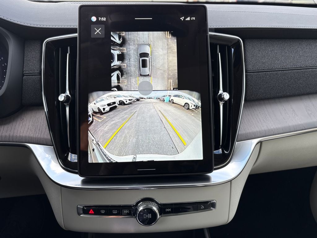 2026 Volvo XC90 B6 Ultra