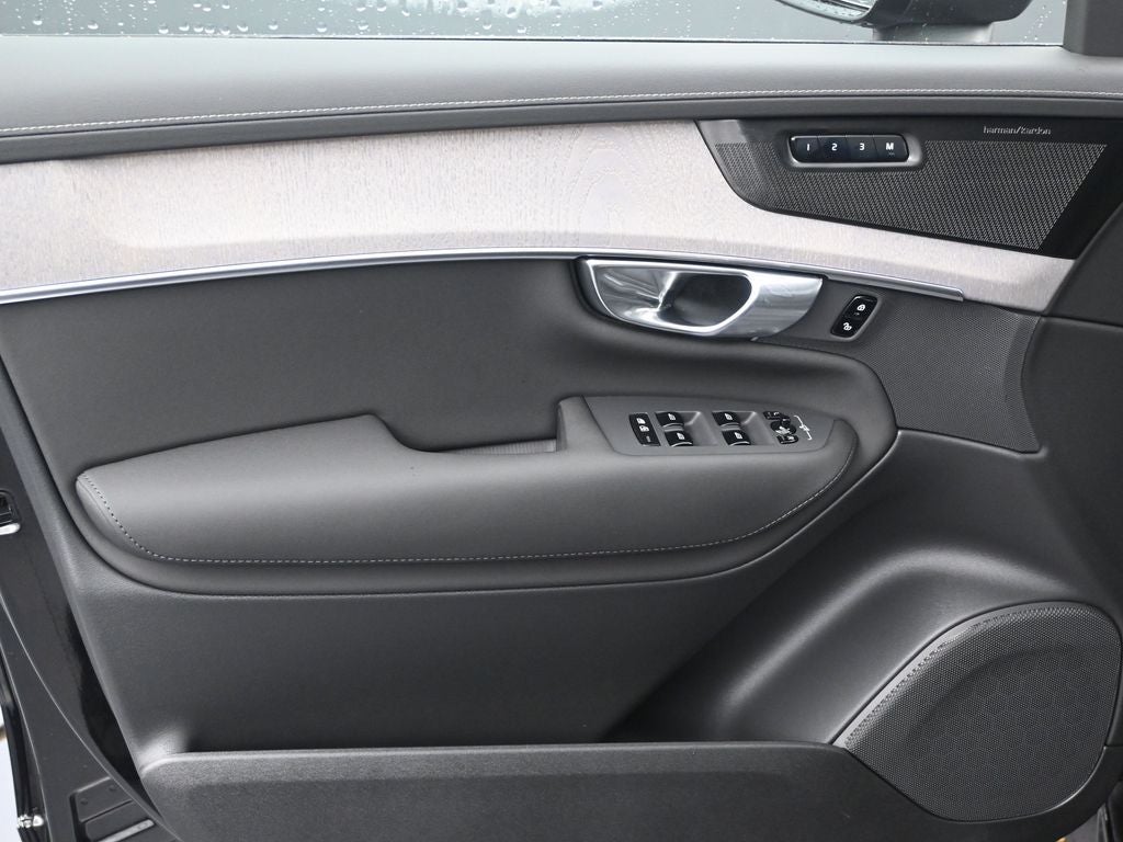 2026 Volvo XC90 B6 Ultra
