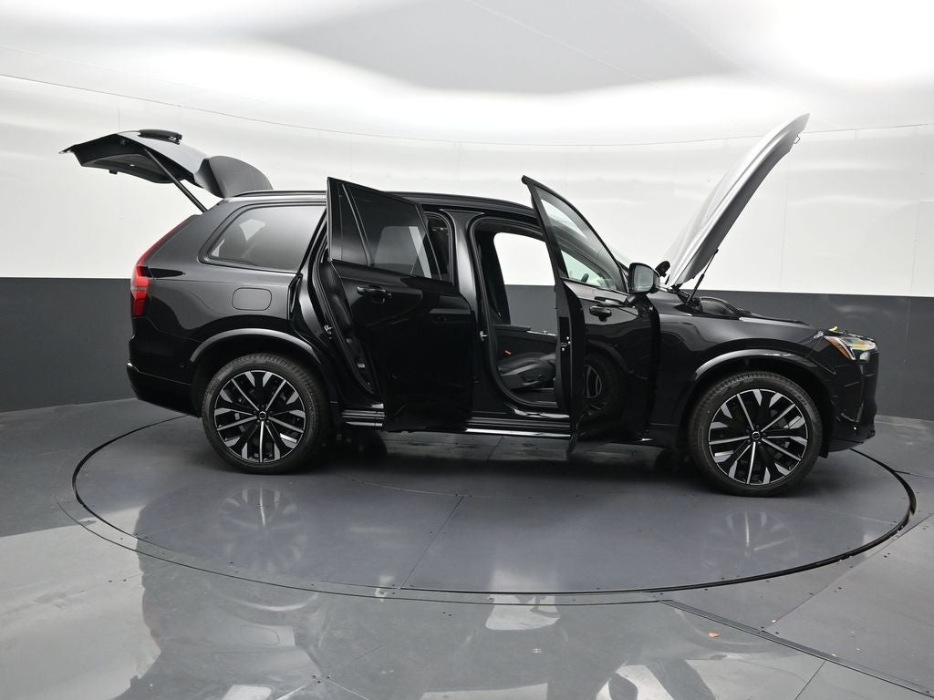 2026 Volvo XC90 B6 Ultra