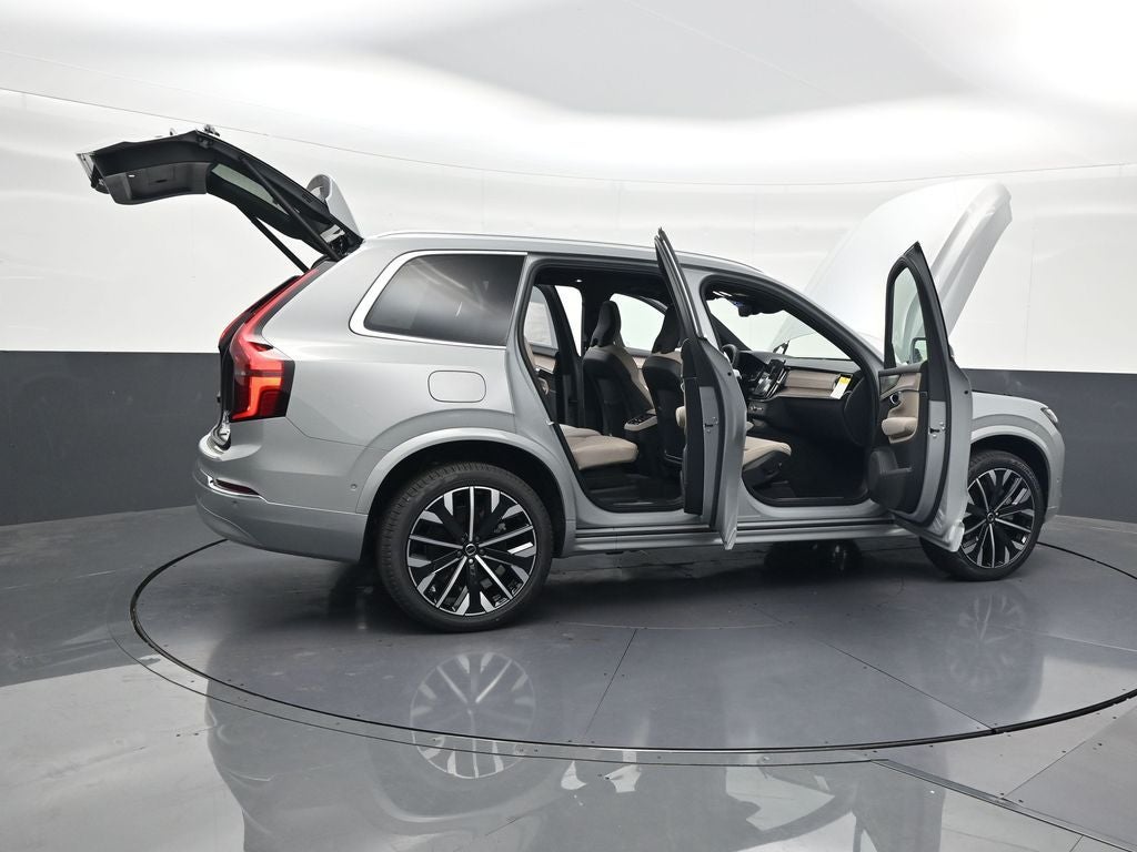 2026 Volvo XC90 B6 Plus 7-Seater