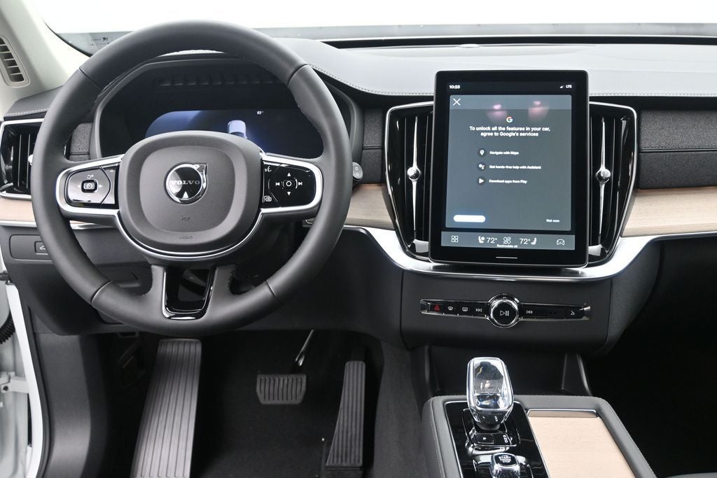 2026 Volvo XC90 B6 Plus 7-Seater