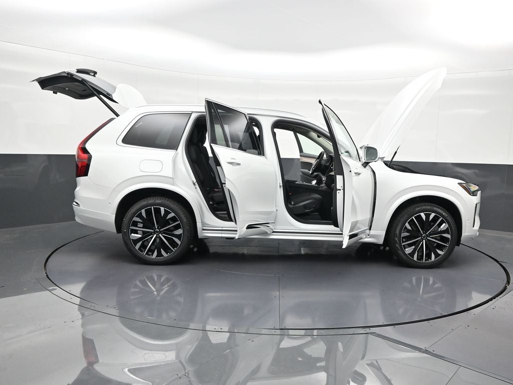 2026 Volvo XC90 B6 Plus 7-Seater