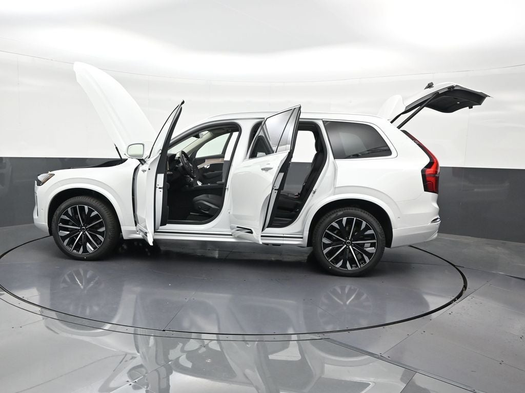 2026 Volvo XC90 B6 Plus 7-Seater