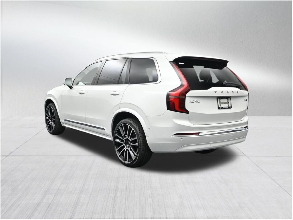 2026 Volvo XC90 B6 Plus 7-Seater