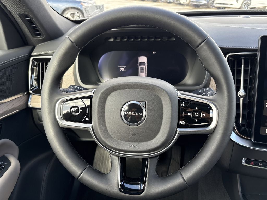 2026 Volvo XC90 B6 Plus 7-Seater