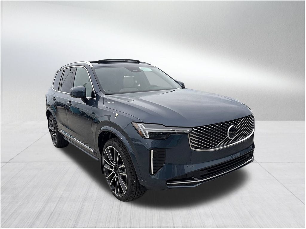 2026 Volvo XC90 B6 Plus 7-Seater
