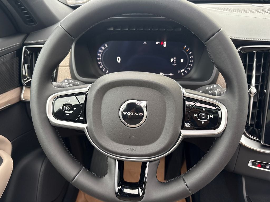 2026 Volvo XC90 B6 Plus 7-Seater