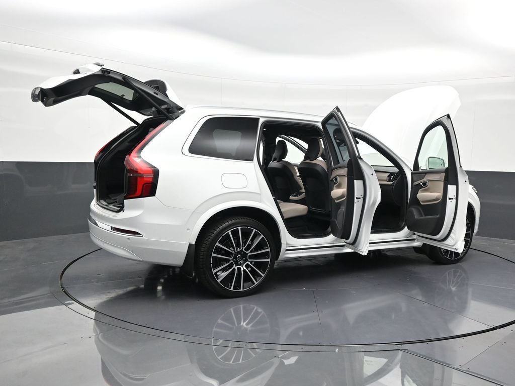 2026 Volvo XC90 B6 Plus 7-Seater
