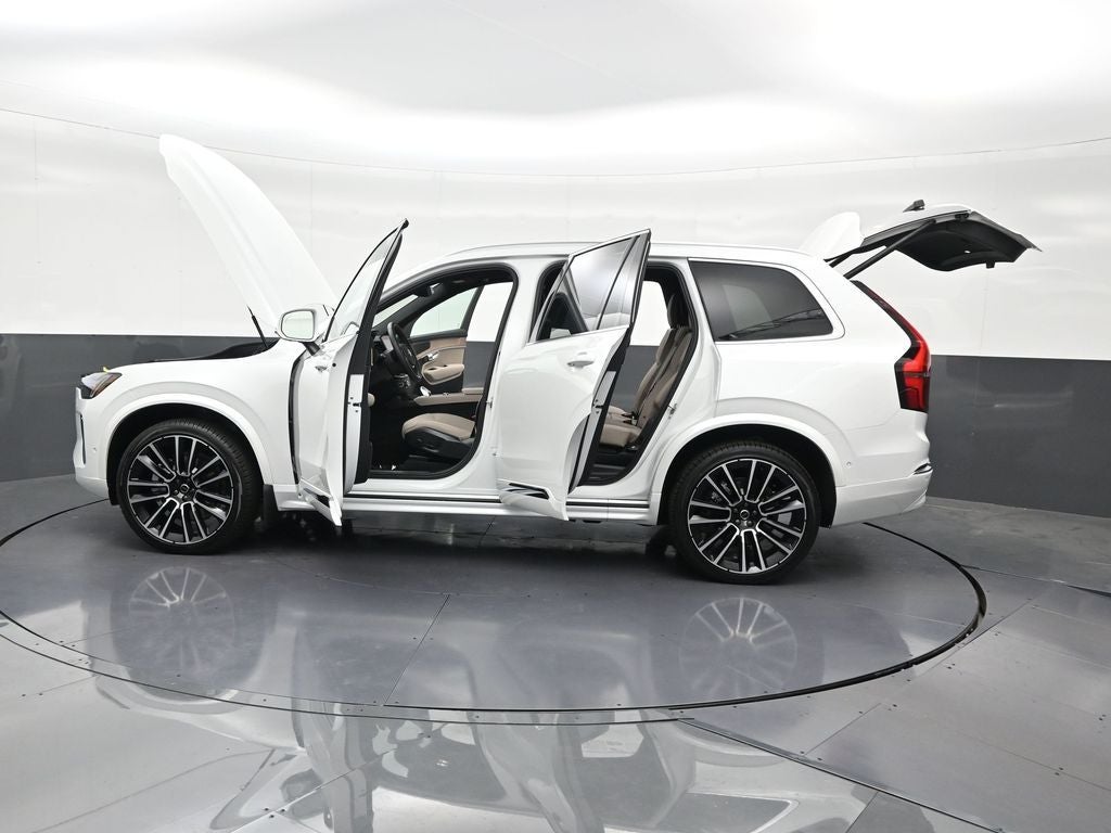 2026 Volvo XC90 B6 Plus 7-Seater
