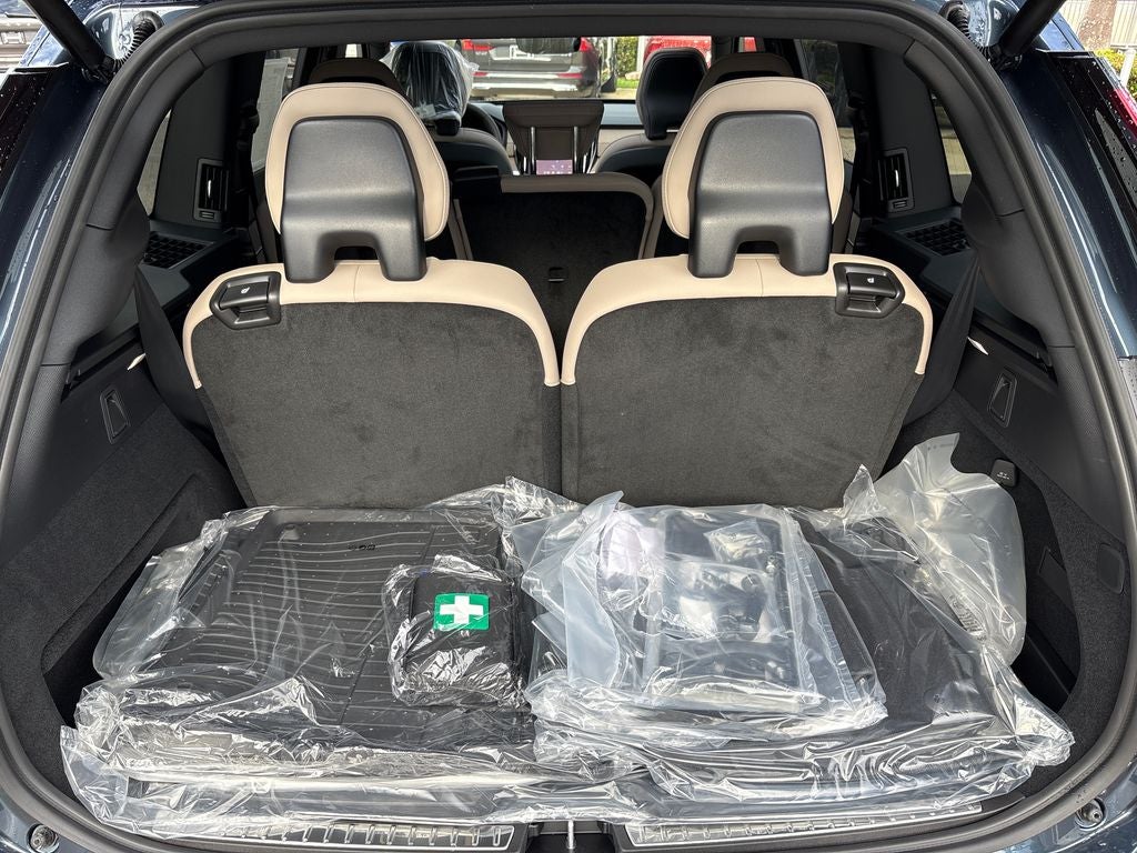 2026 Volvo XC90 B6 Plus 7-Seater