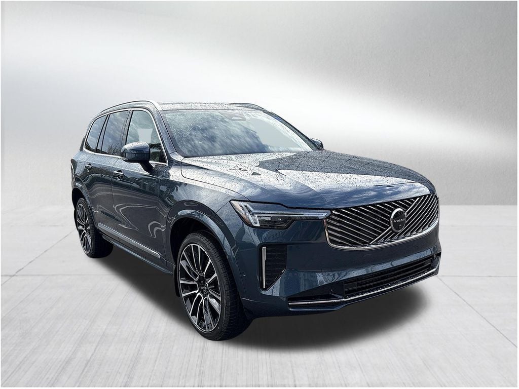 2026 Volvo XC90 B6 Plus 7-Seater