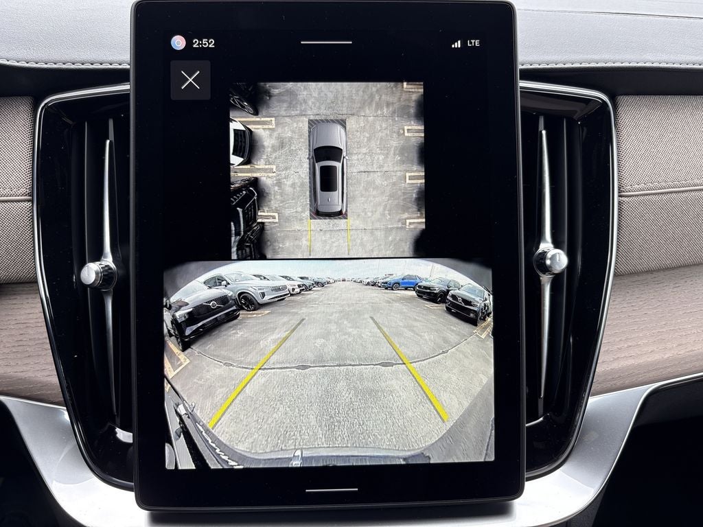 2026 Volvo XC90 B6 Plus 7-Seater