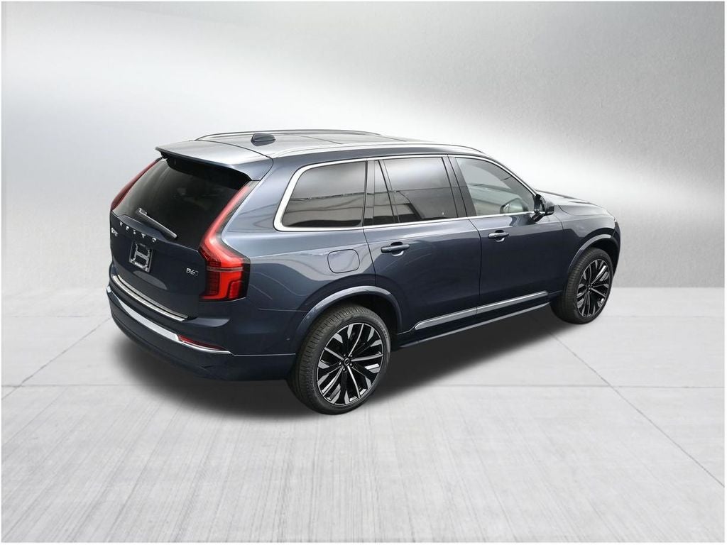 2026 Volvo XC90 B6 Plus 7-Seater