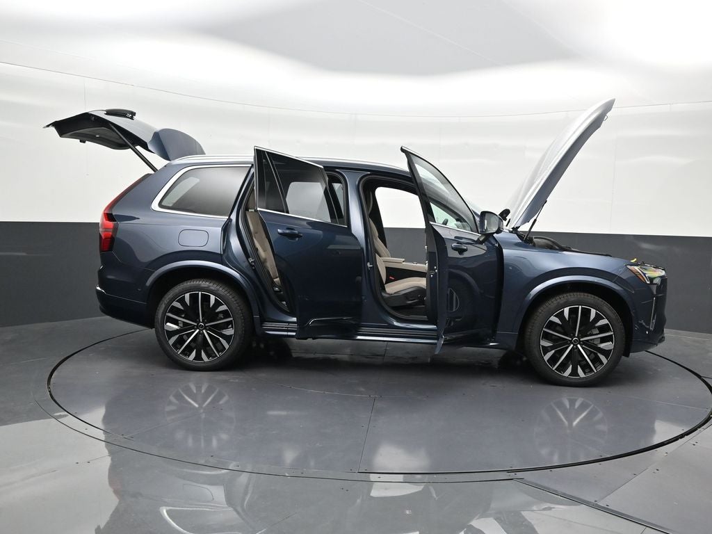 2026 Volvo XC90 B6 Plus 7-Seater