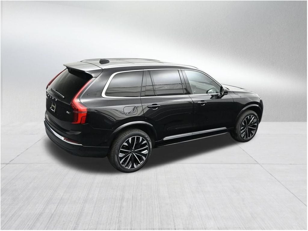 2026 Volvo XC90 B6 Plus 7-Seater