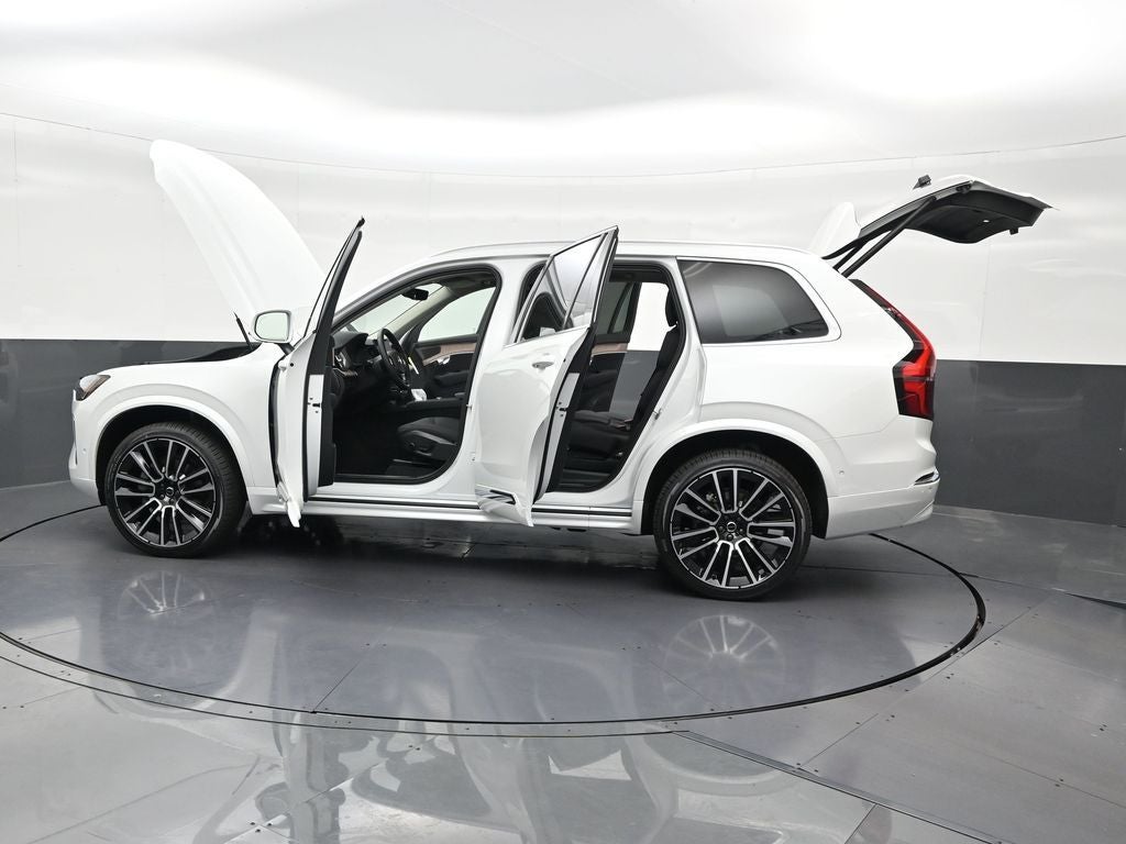 2026 Volvo XC90 B6 Plus 7-Seater
