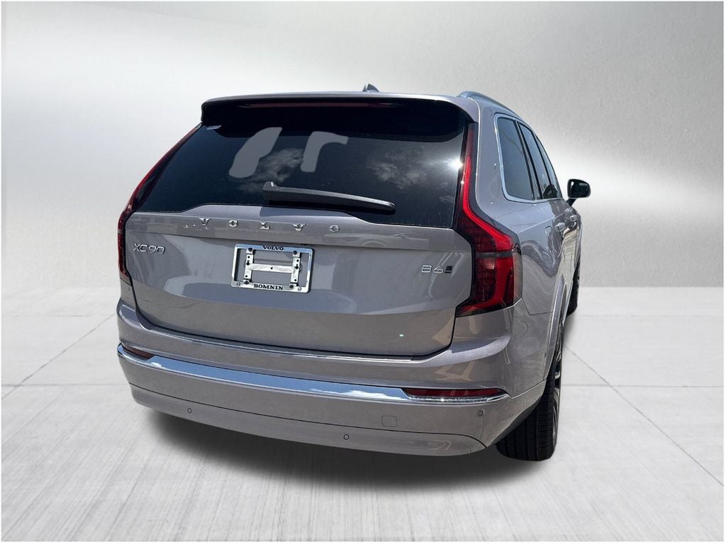 2026 Volvo XC90 B6 Plus 7-Seater