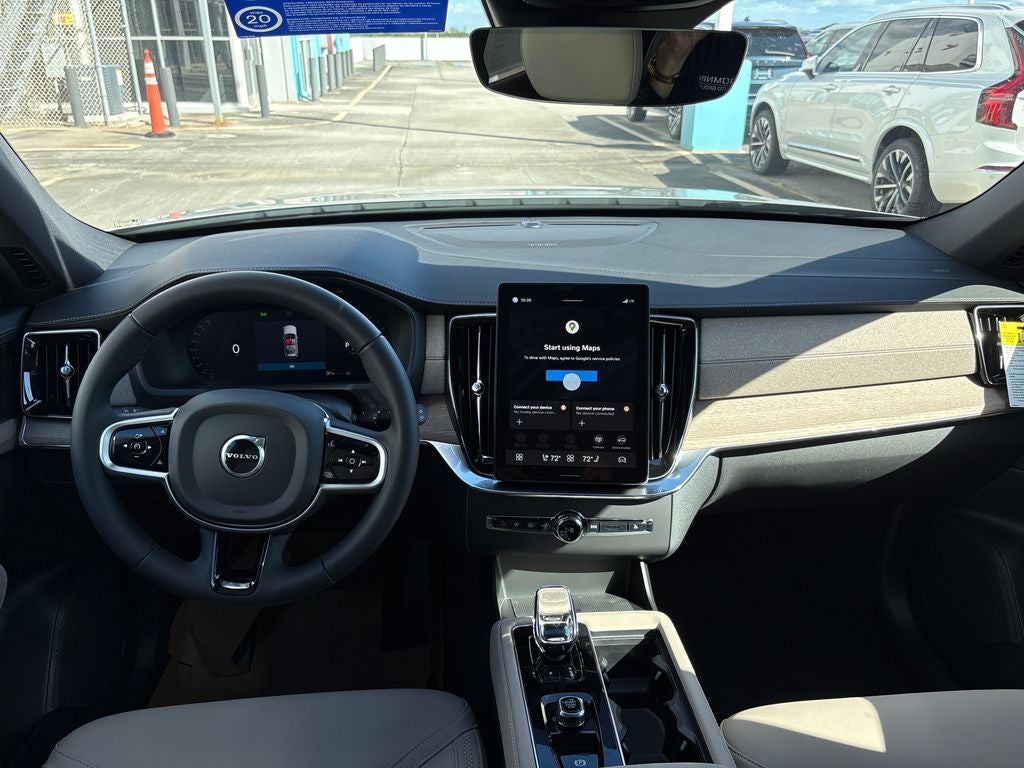 2026 Volvo XC90 B6 Plus 7-Seater