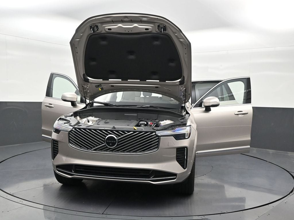 2026 Volvo XC90 B6 Plus 7-Seater