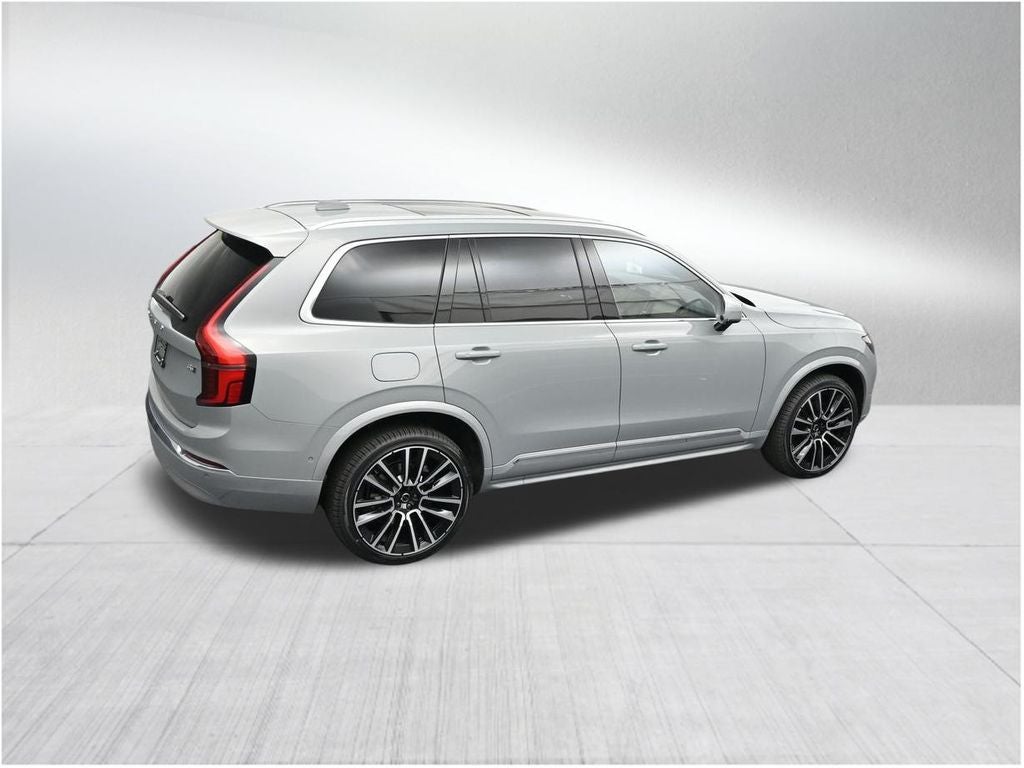 2026 Volvo XC90 B6 Plus 7-Seater