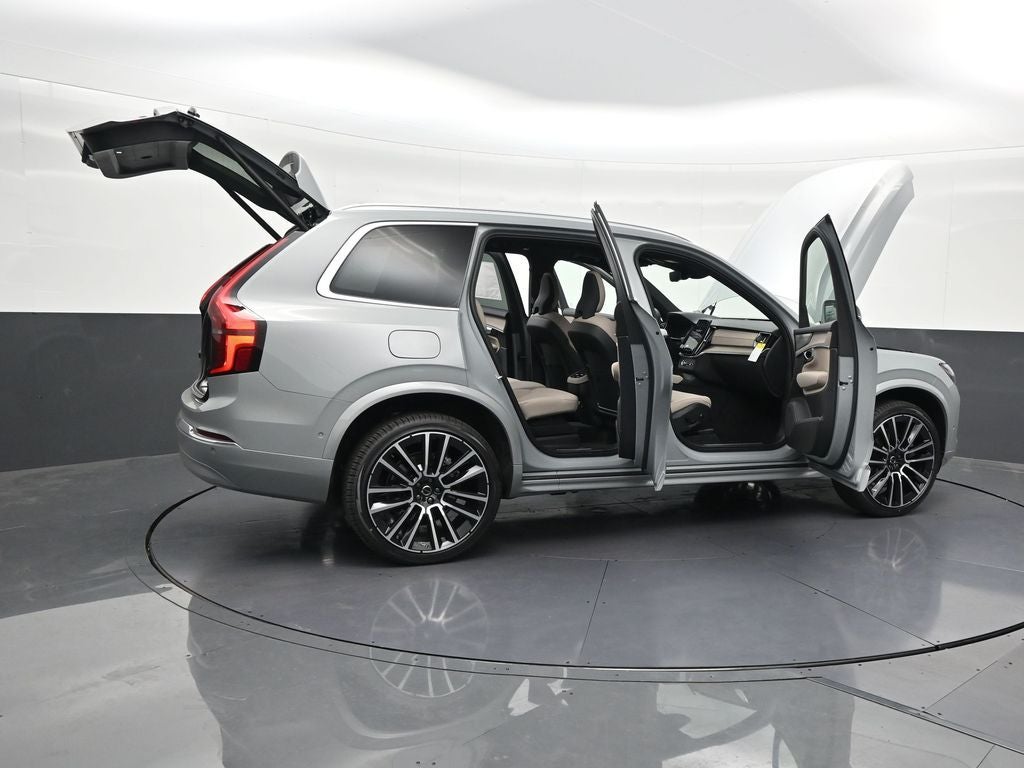 2026 Volvo XC90 B6 Plus 7-Seater