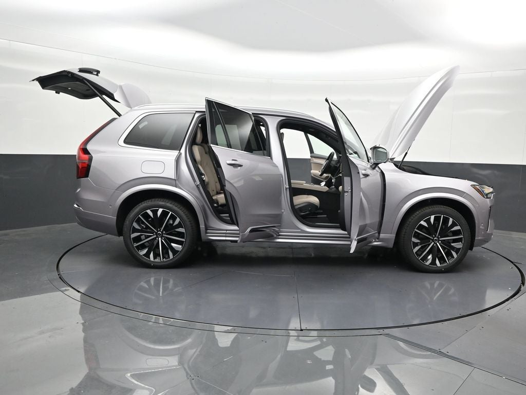2026 Volvo XC90 B6 Plus 7-Seater