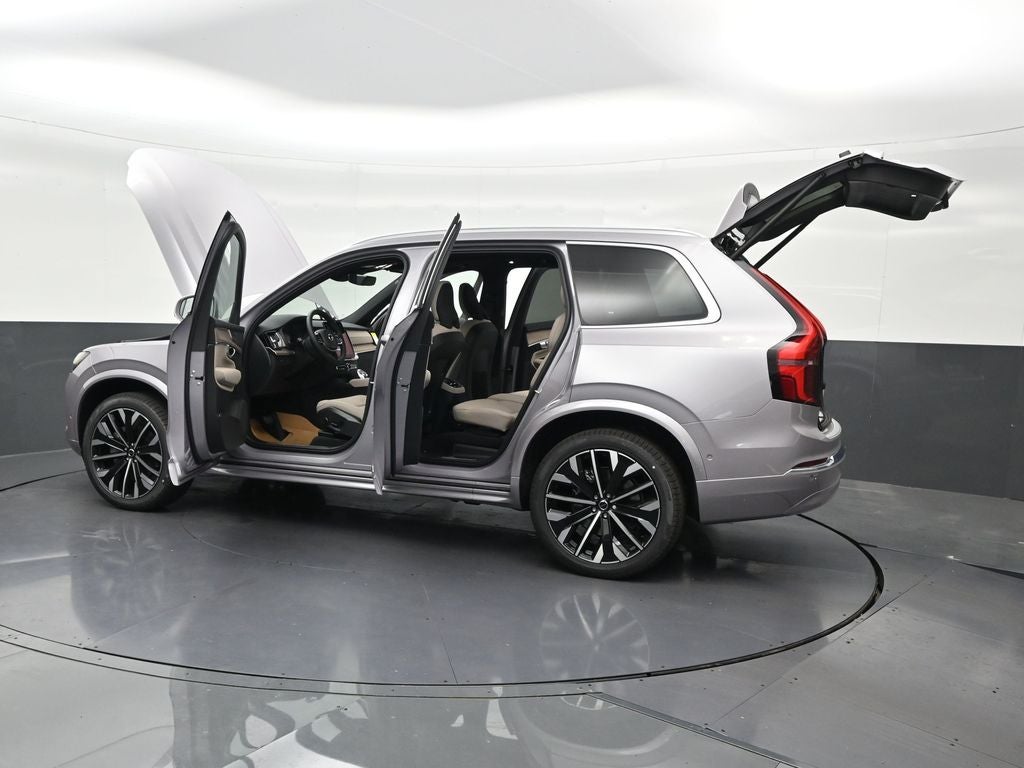 2026 Volvo XC90 B6 Plus 7-Seater