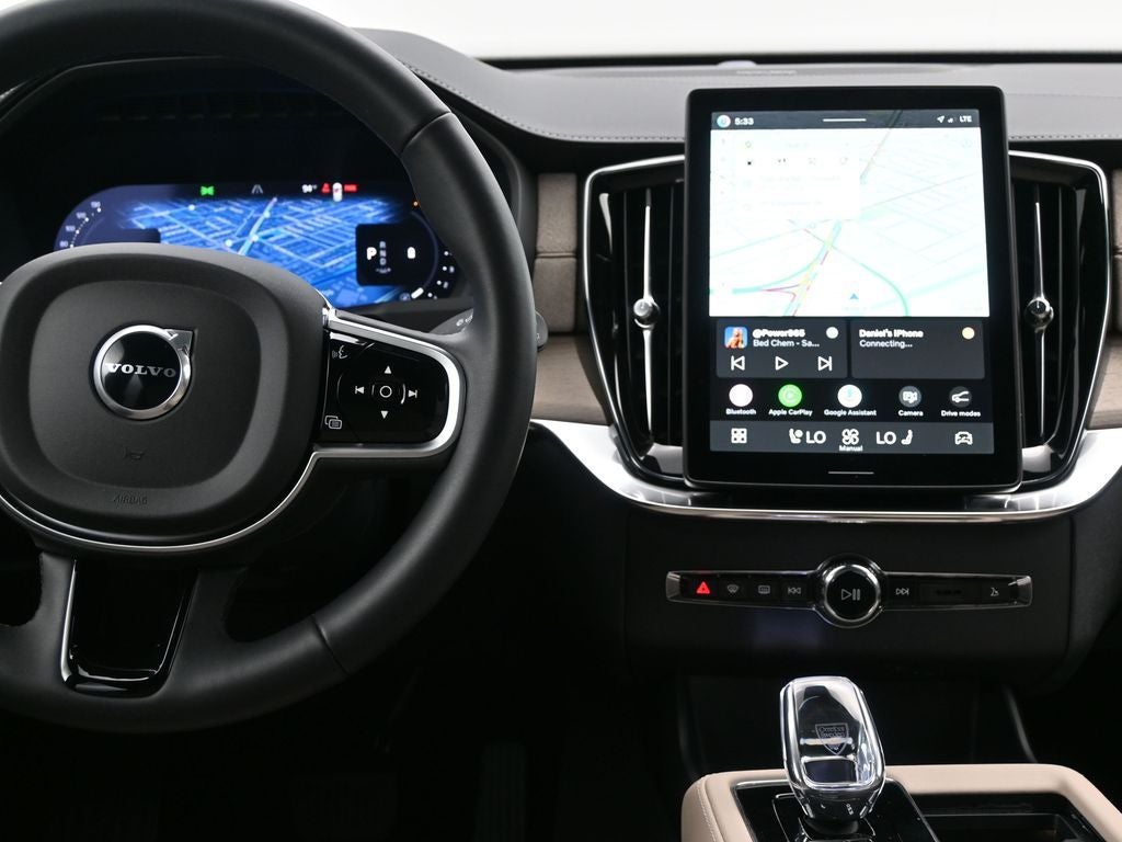 2026 Volvo XC90 B6 Plus 7-Seater