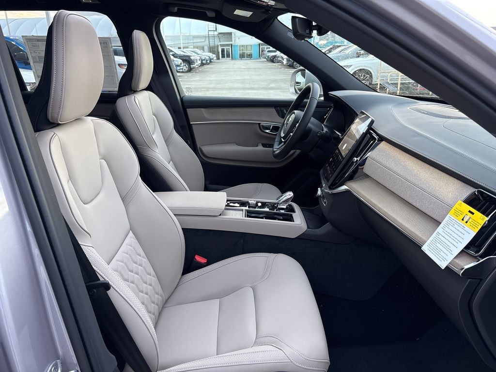 2026 Volvo XC90 B6 Plus 7-Seater