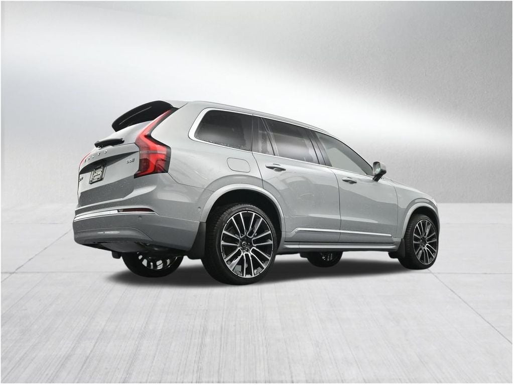 2026 Volvo XC90 B6 Plus 7-Seater