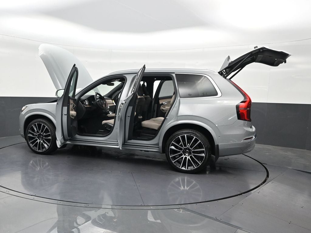 2026 Volvo XC90 B6 Plus 7-Seater