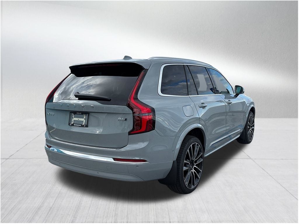 2026 Volvo XC90 B6 Plus 7-Seater