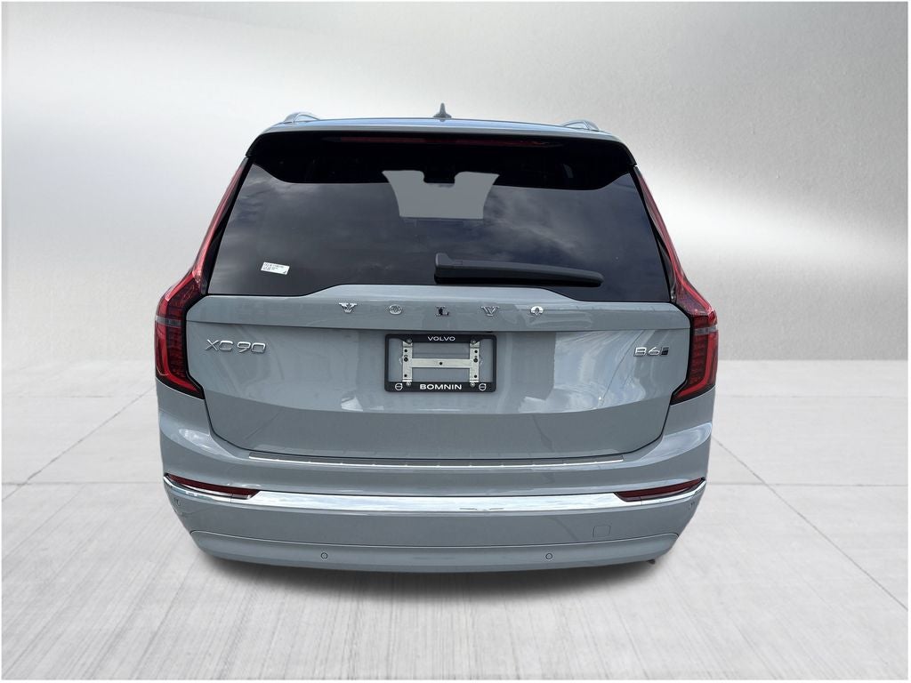 2026 Volvo XC90 B6 Plus 7-Seater