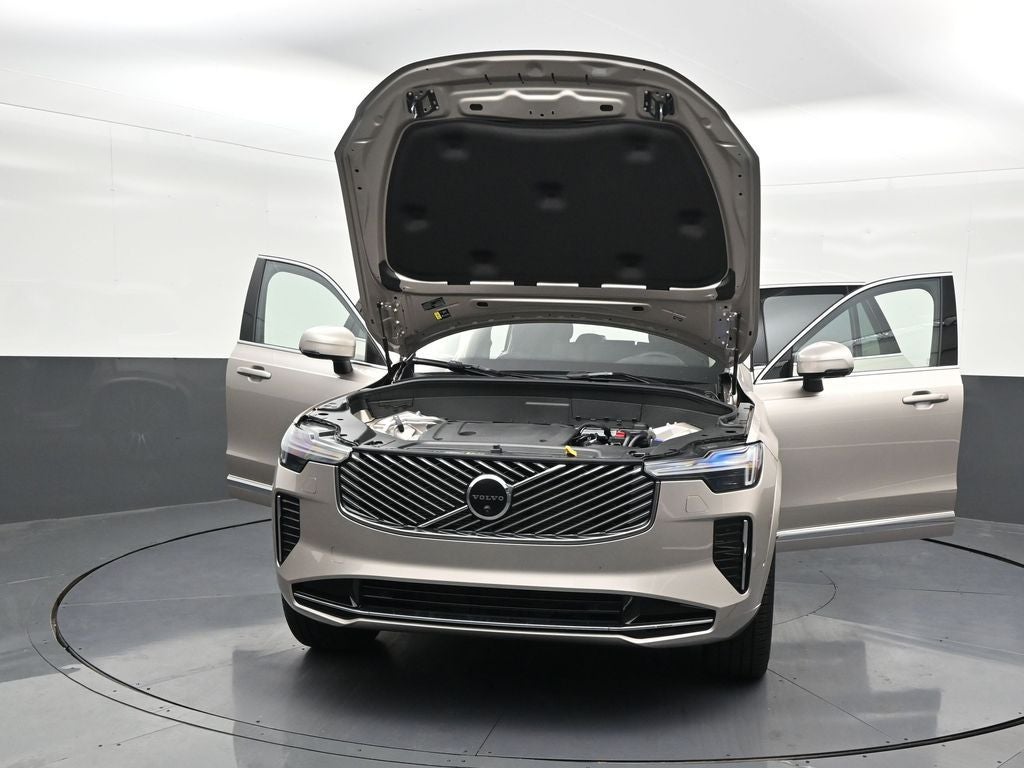 2026 Volvo XC90 B6 Plus 7-Seater