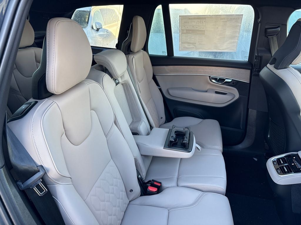 2026 Volvo XC90 B6 Plus 7-Seater