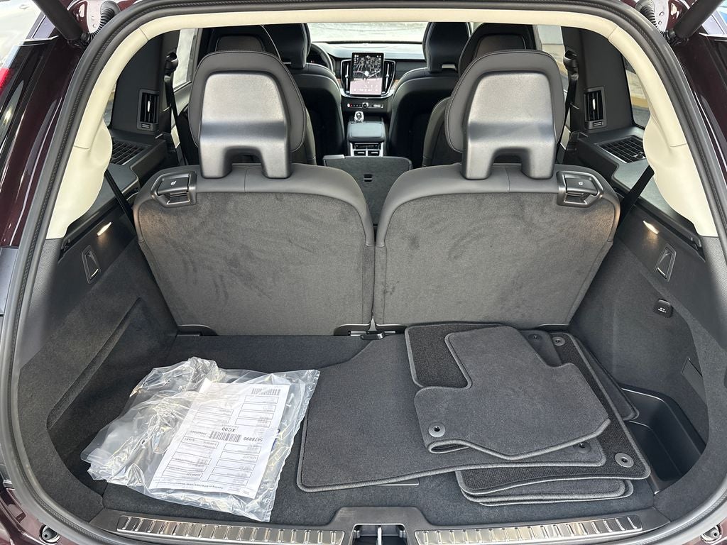 2026 Volvo XC90 B6 Plus 7-Seater