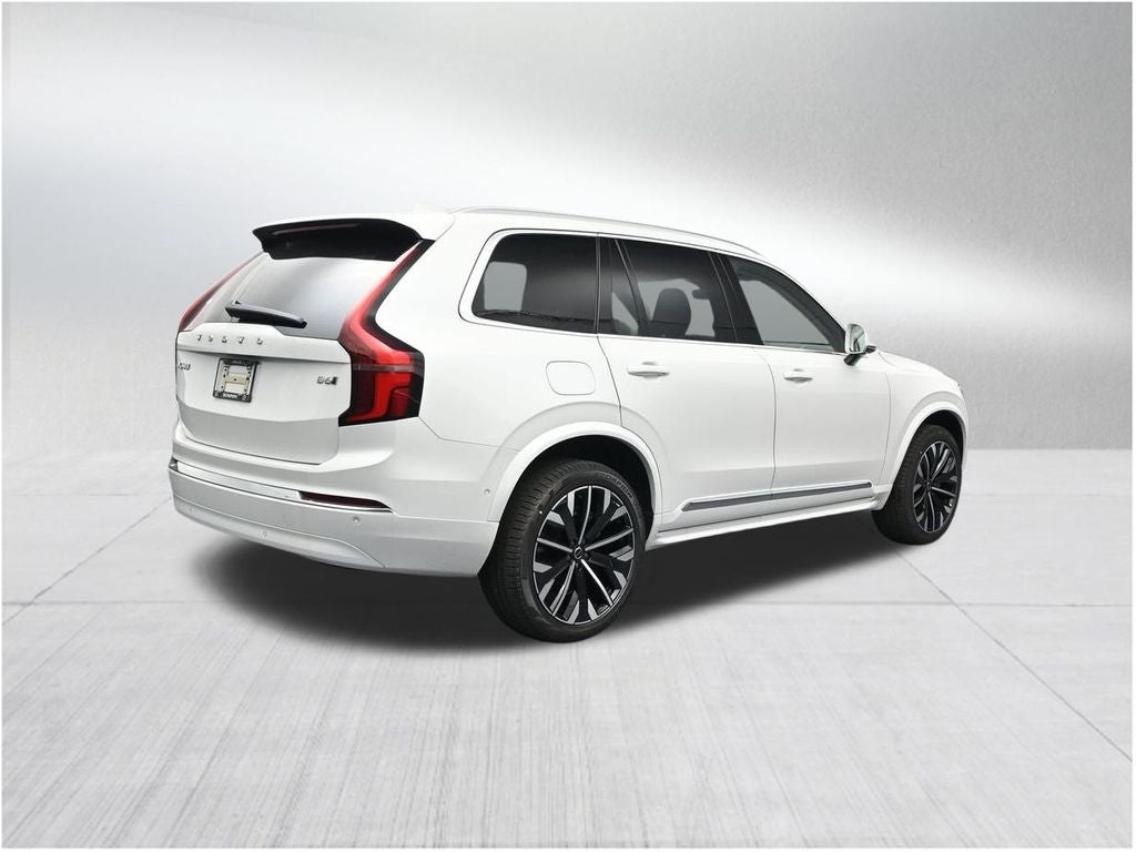2026 Volvo XC90 B6 Plus 7-Seater