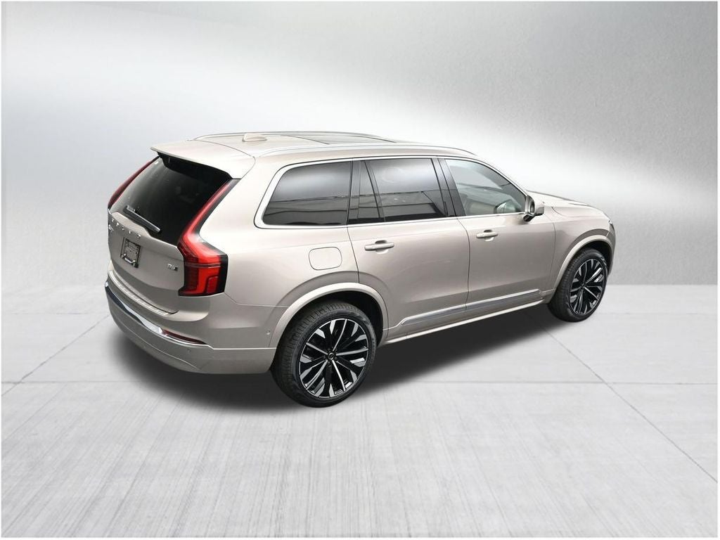 2026 Volvo XC90 B6 Plus 7-Seater