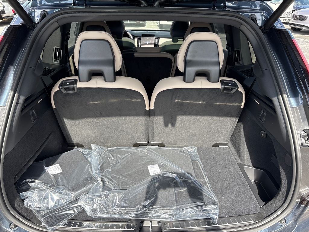 2026 Volvo XC90 B6 Plus 7-Seater